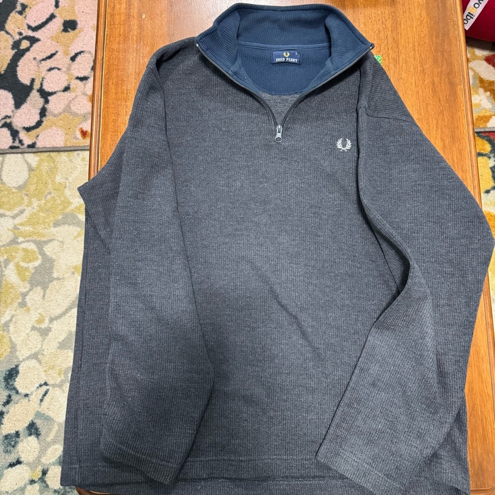 Fred Perry Charcoal Gray Quarter-Zip Pullover with Navy Collar